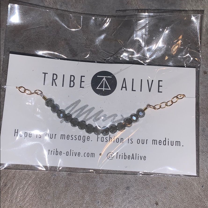 New! Tribe Alive Glass Crystal Bracelet In Gray